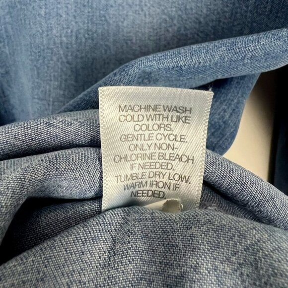 J. Jill Denim Chambray Shirt Women's Size Small Blue 100% Lyocell Buttery-Soft - Picture 6 of 12